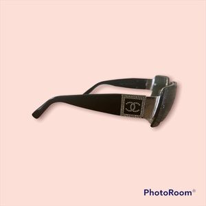 Chanel CC logo Rhinestone Swarovski Black Sunglasses 4095-b NEEDS REPAIR rimless